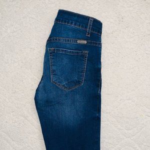 NEW KanCan Dark Mid Rise Stretch Skinny Jeans Size 3